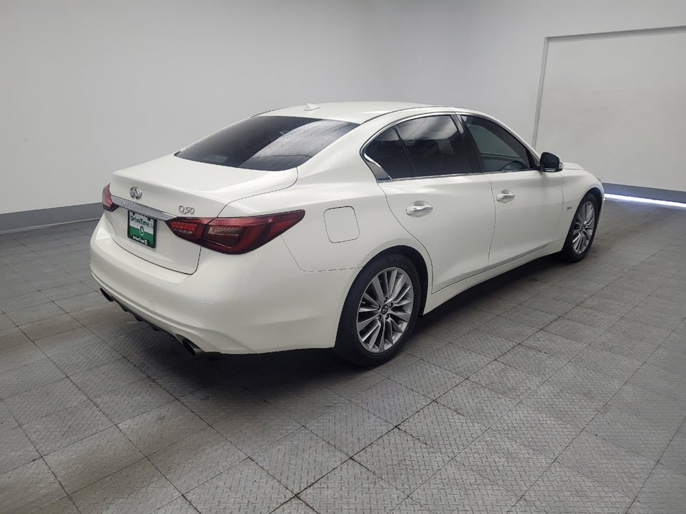 Used 2018 INFINITI Q50 Luxe w/ Essential Package (3.0T Luxe) RWD image 9