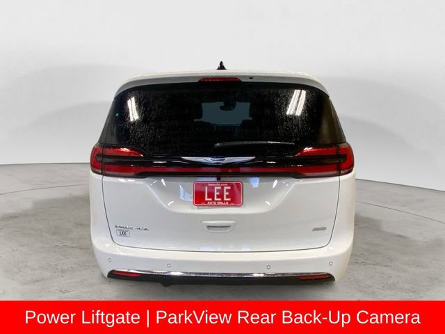 New 2026 Chrysler Pacifica Select image 5