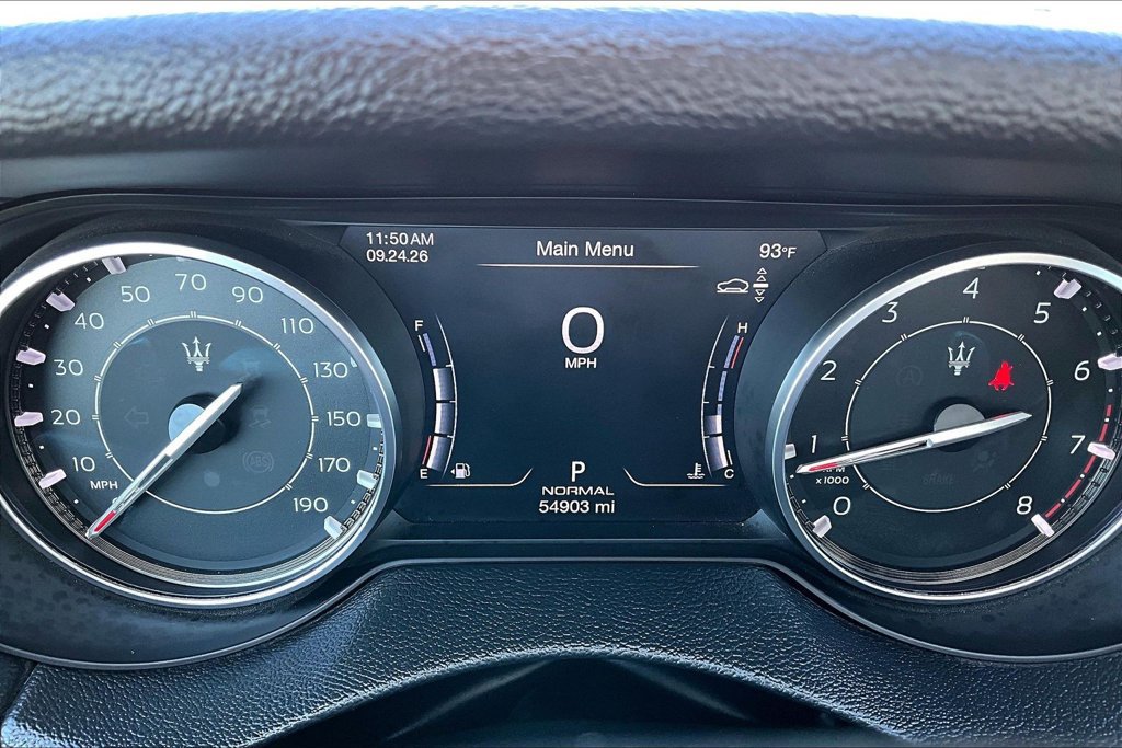 Used 2023 Maserati Levante Modena AWD/4WD image 8
