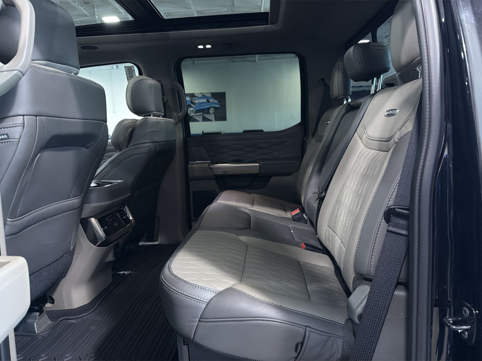 New 2026 Ford F450 Platinum w/ Platinum Plus Package AWD/4WD image 31