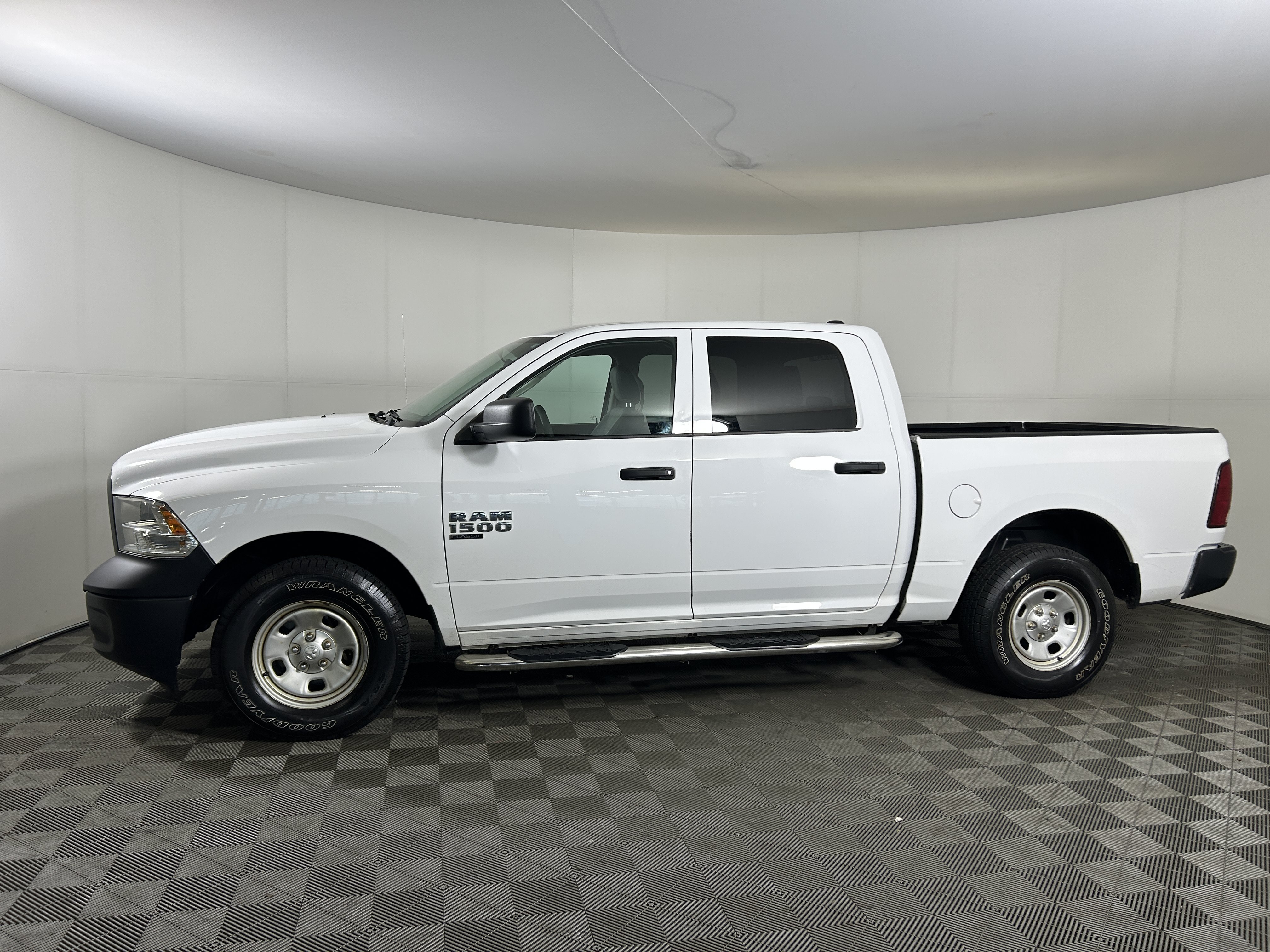 Used 2019 RAM 1500 Tradesman w/ Protection Group AWD/4WD image 2
