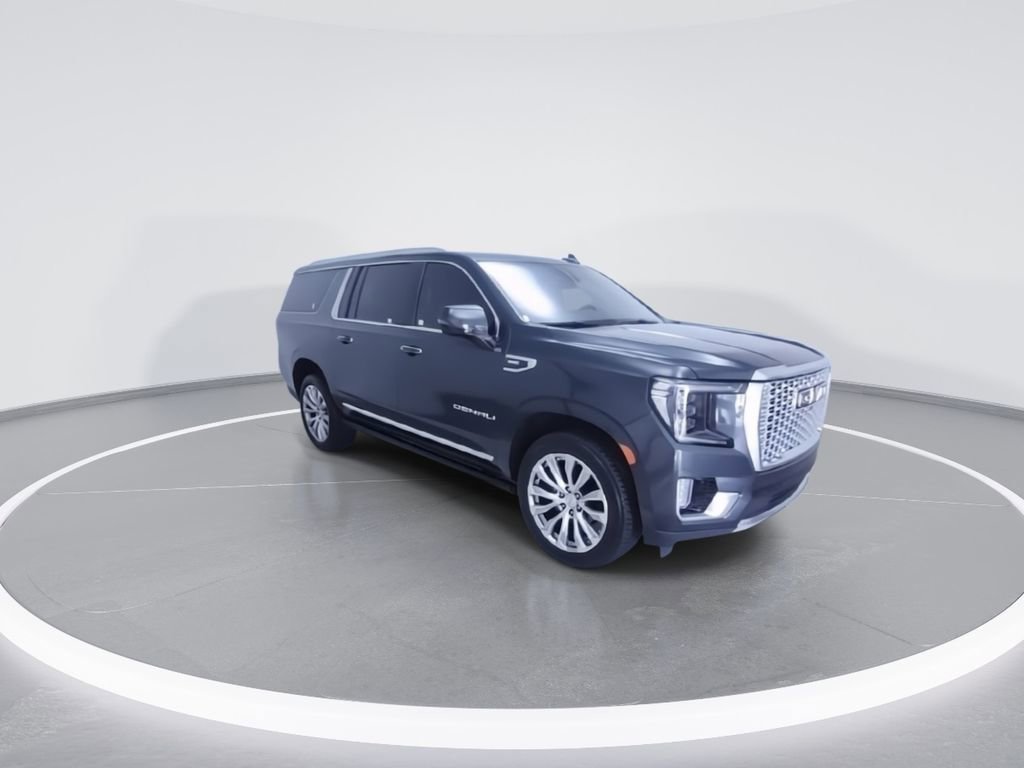 Used 2022 GMC Yukon XL Denali AWD/4WD image 3