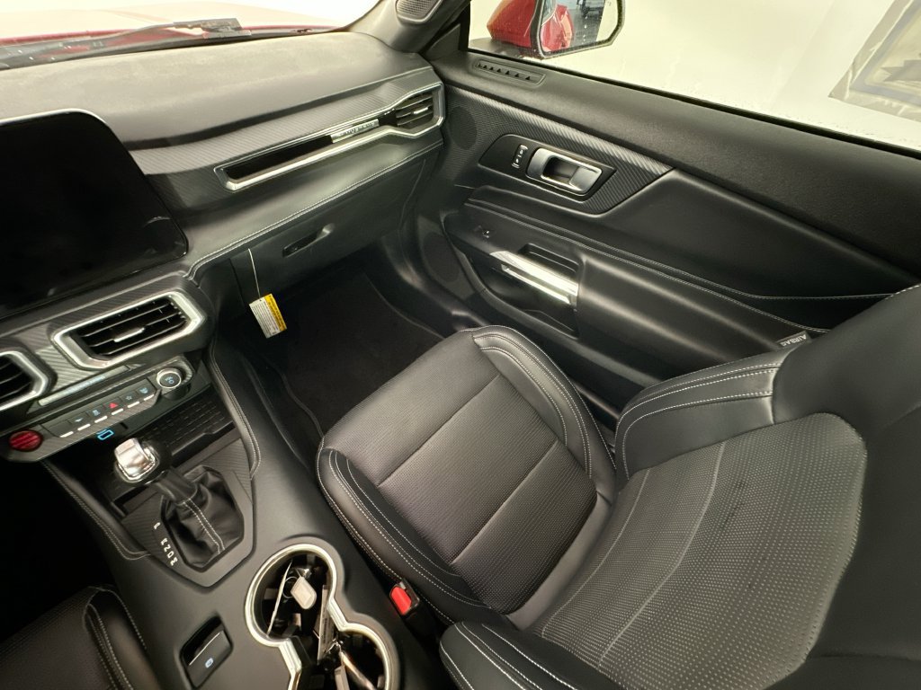 Used 2024 Ford Mustang GT Premium RWD image 11