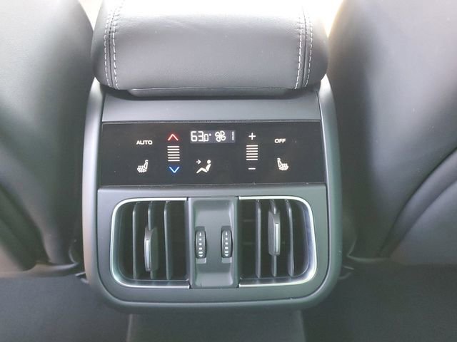 New 2024 Maserati Grecale GT image 11