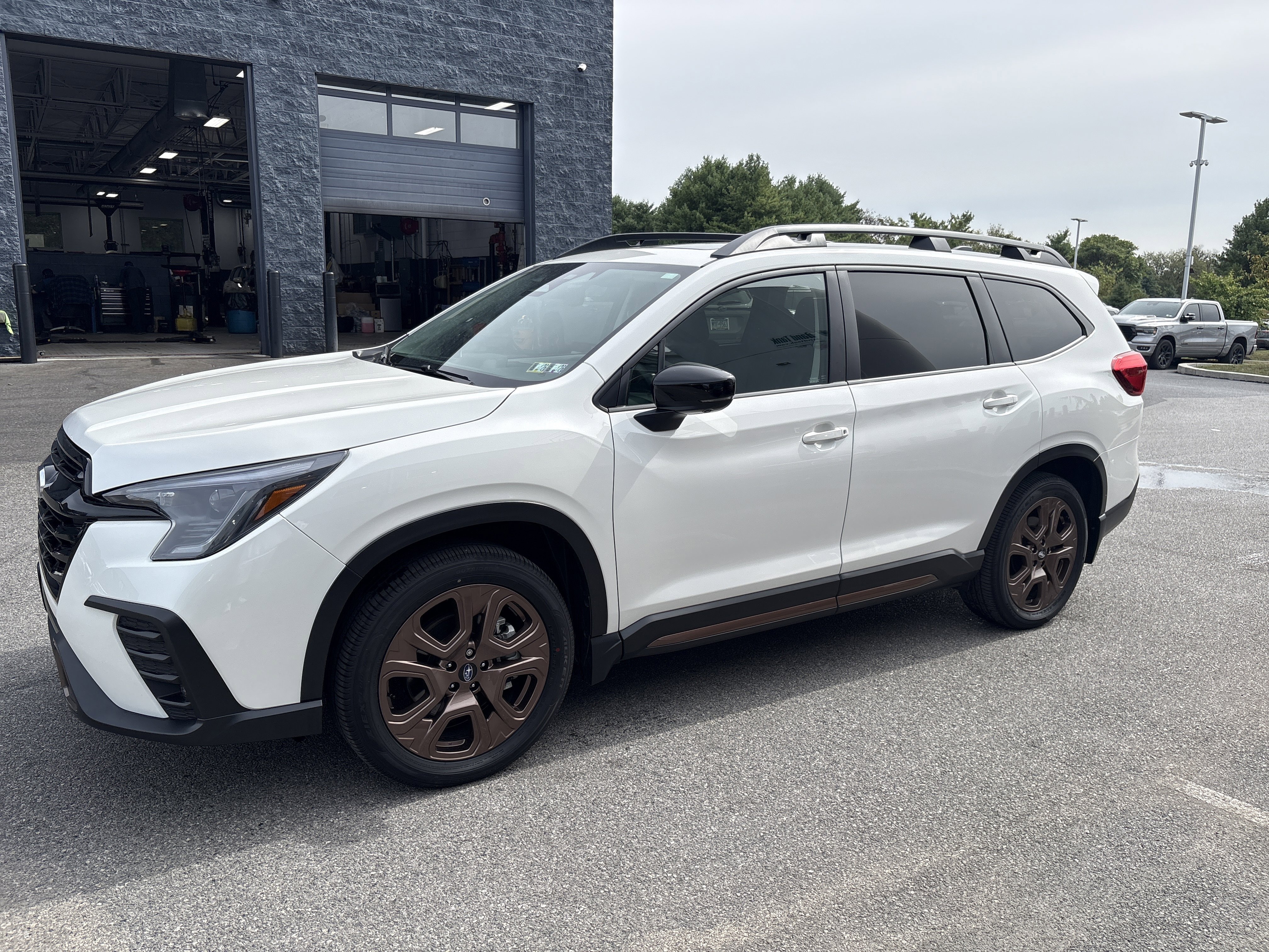 Certified 2025 Subaru Ascent Bronze Edition image 15