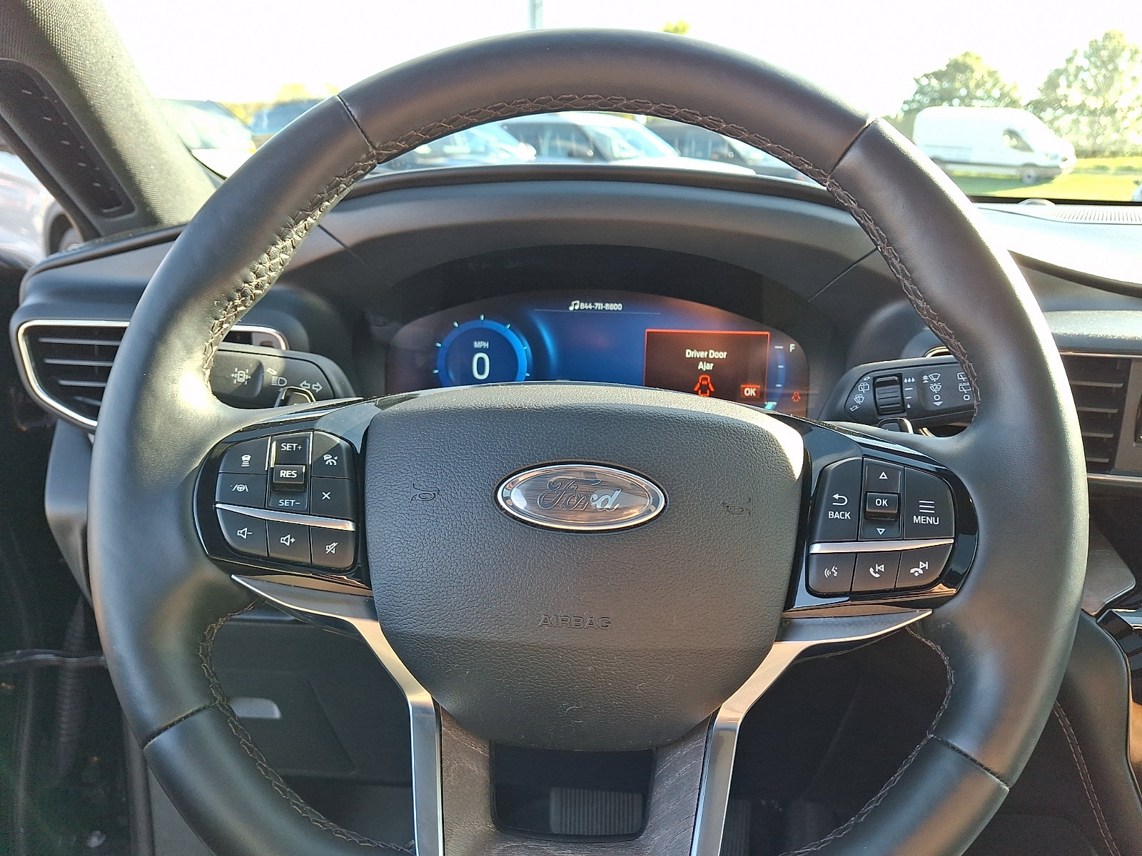 Used 2021 Ford Explorer Platinum w/ Equipment Group 601A AWD/4WD image 22