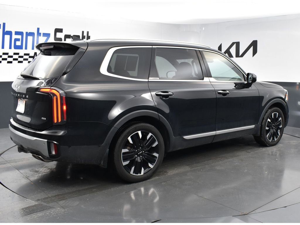 Used 2024 Kia Telluride SX Prestige w/ Towing Package image 5