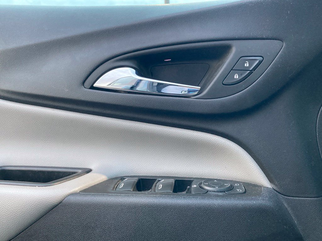 Used 2024 Chevrolet Equinox LS FWD image 10