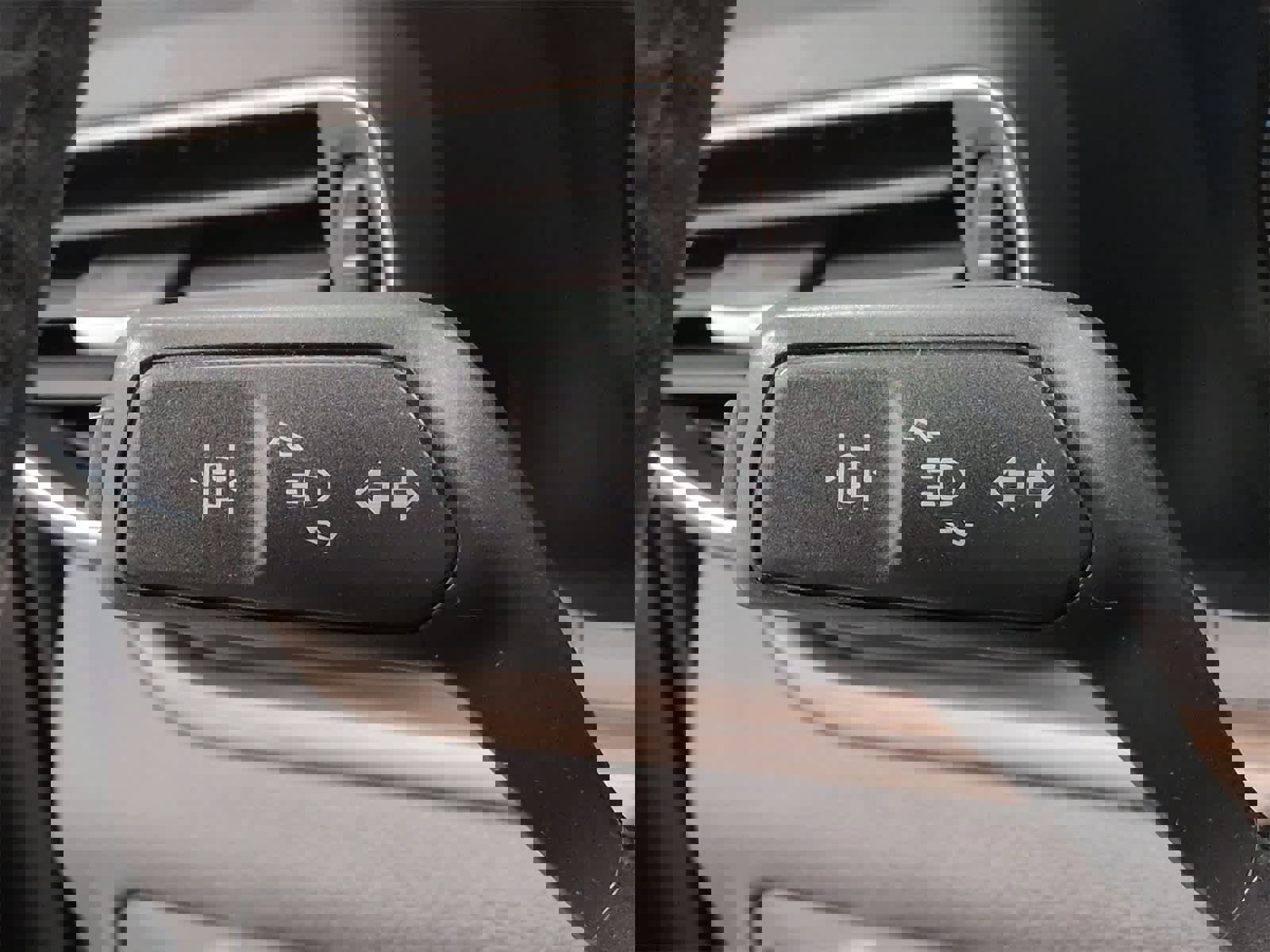 Used 2021 Ford Explorer Limited w/ Equipment Group 301A image 26