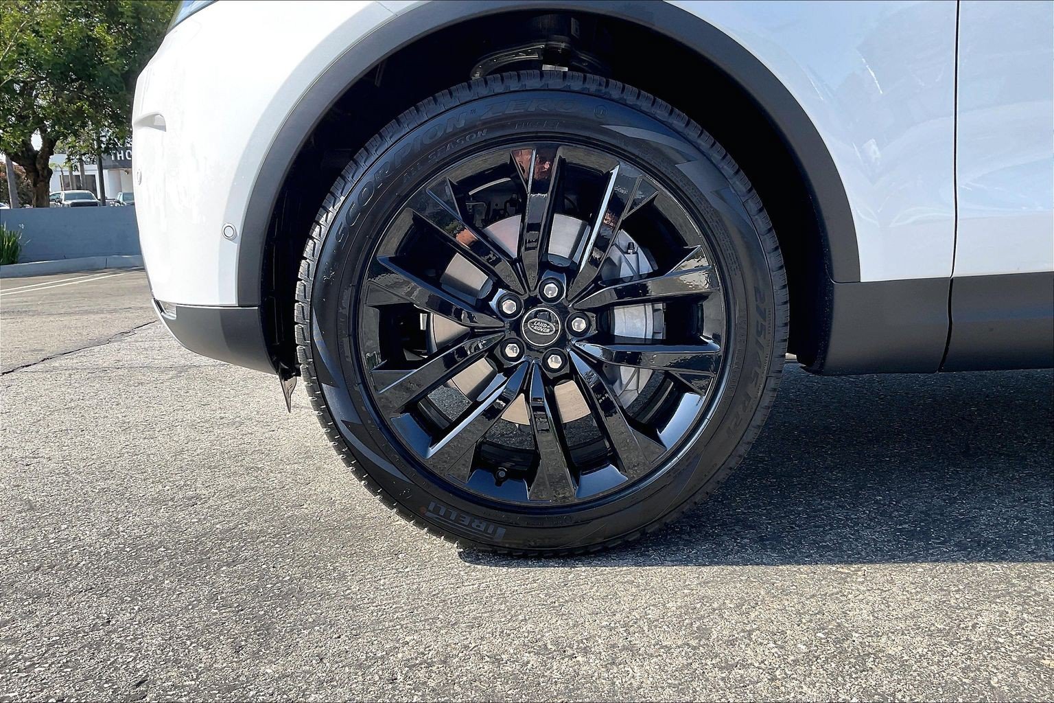 New 2026 Land Rover Discovery S AWD/4WD image 21