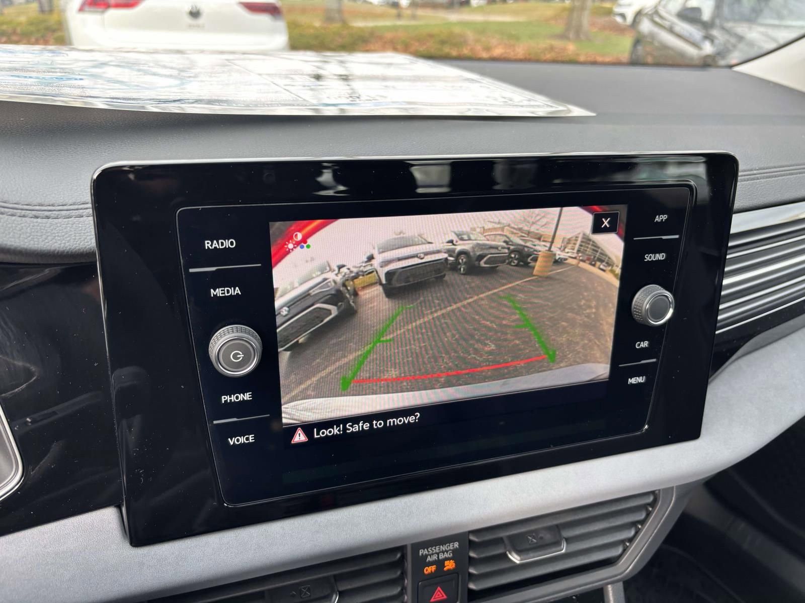 New 2026 Volkswagen Jetta SE FWD image 21