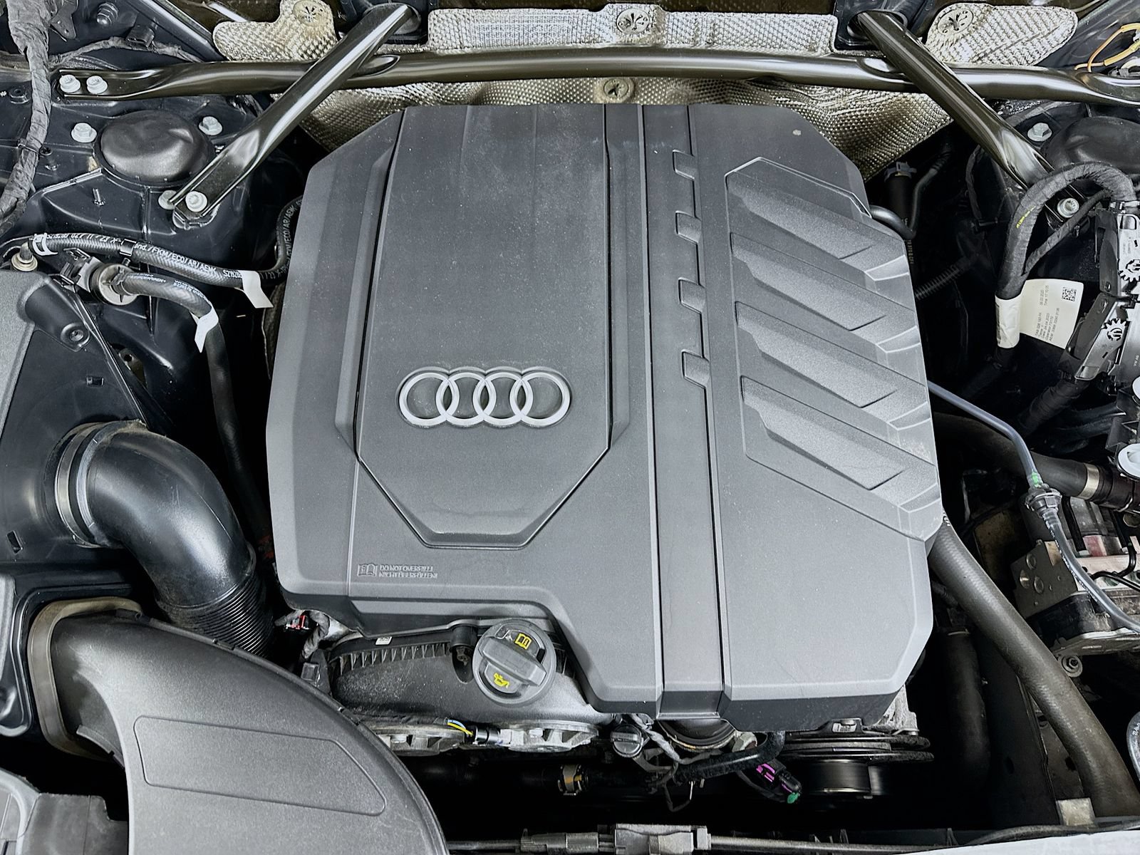 Used 2023 Audi Q5 2.0T Premium Plus w/ Premium Plus Package AWD/4WD image 14