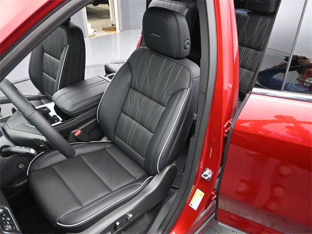 New 2026 Buick Enclave Avenir w/ Super Cruise Package image 11