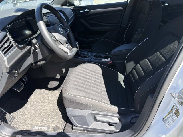 Certified 2024 Volkswagen Jetta Sport FWD image 16