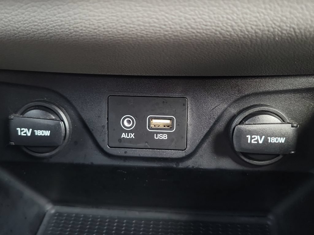 Used 2021 Hyundai Tucson SE FWD image 18