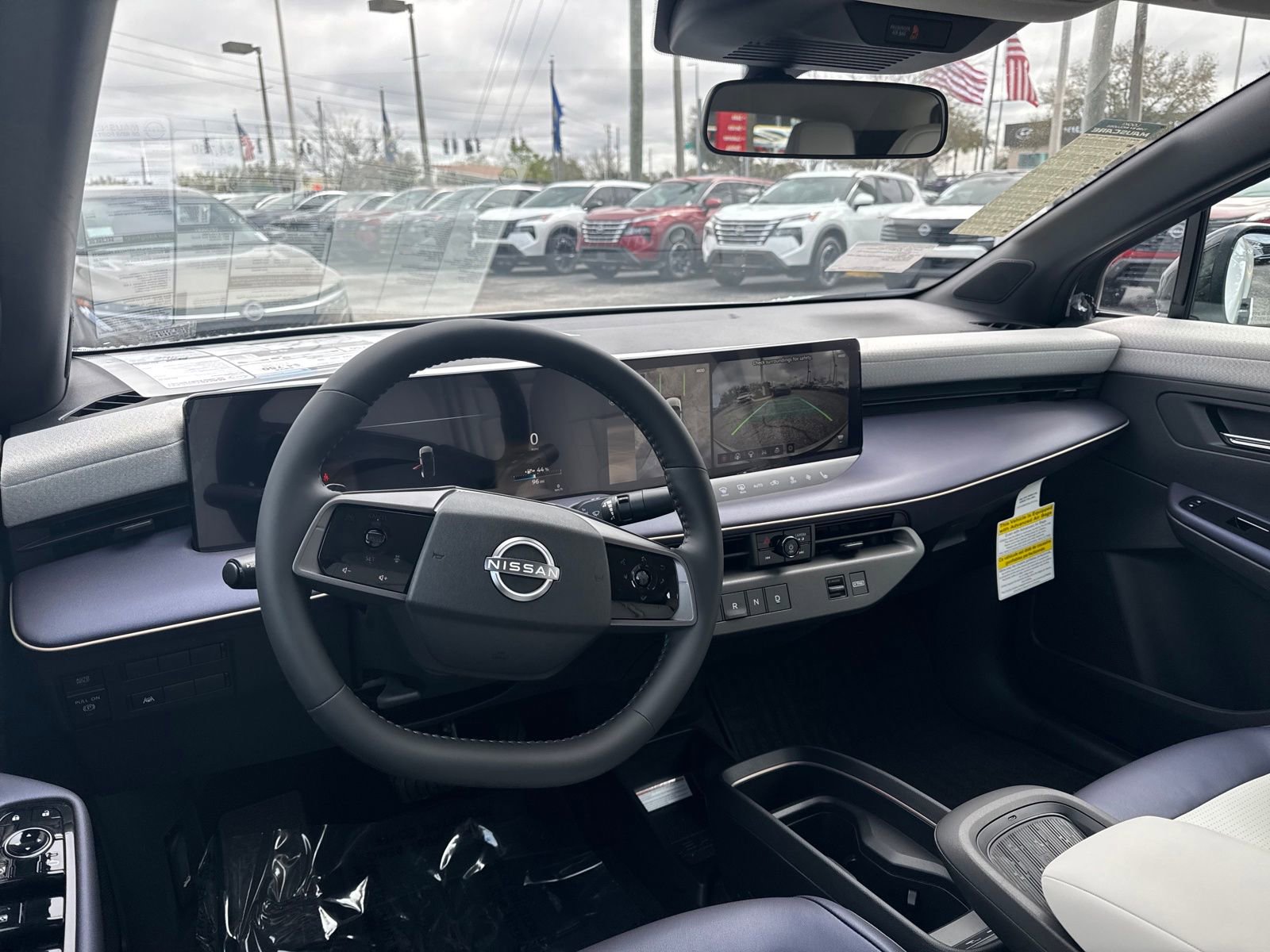 New 2026 Nissan Leaf SV+ w/ Floor Mat Package (SV+) FWD image 11