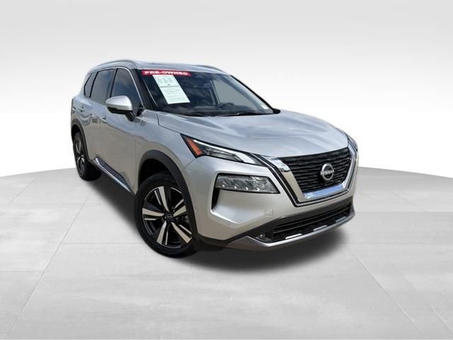 Used 2023 Nissan Rogue SL w/ SL Premium Package FWD image 3
