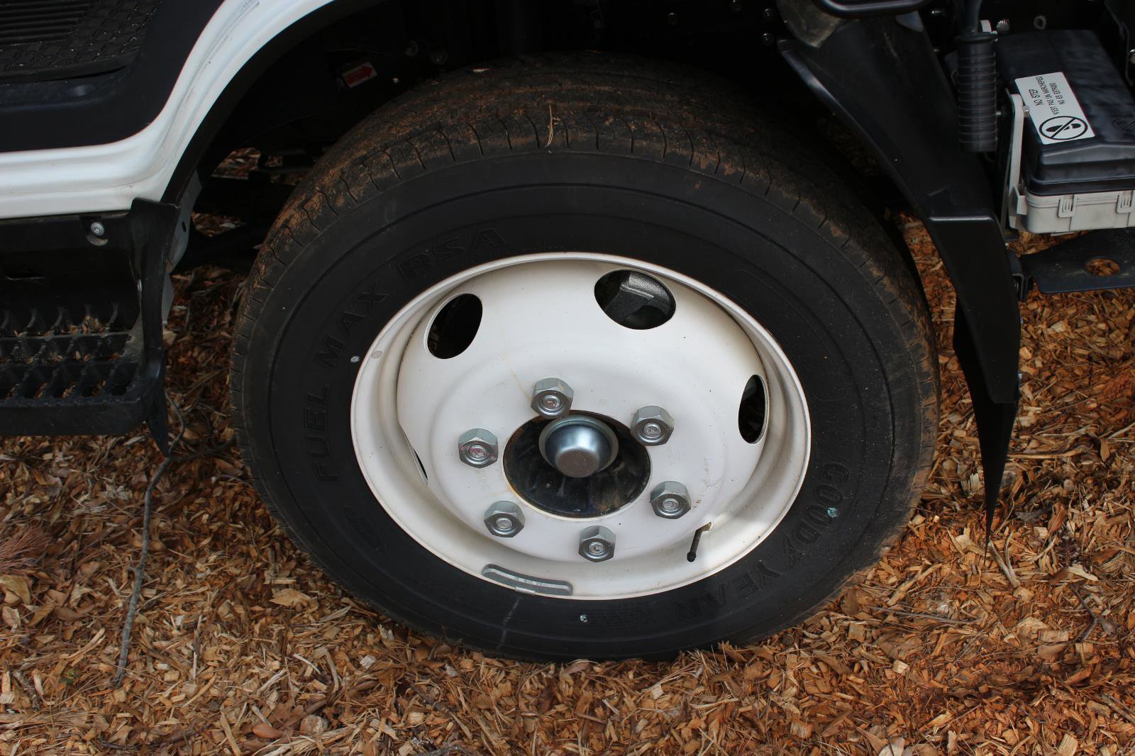 New 2024 Chevrolet Low Cab Forward RWD image 31
