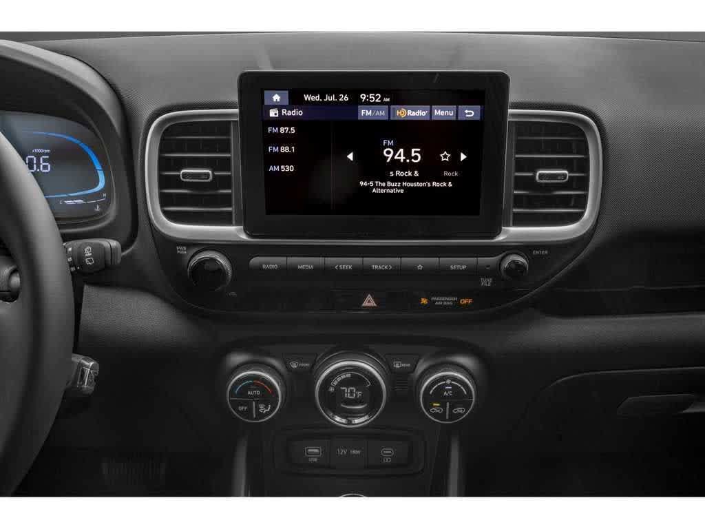 Used 2024 Hyundai Venue SEL FWD image 7