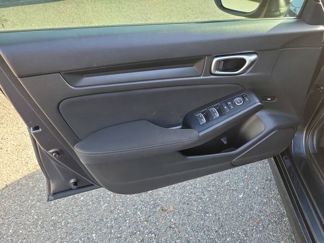 Used 2025 Honda Civic Sport image 16