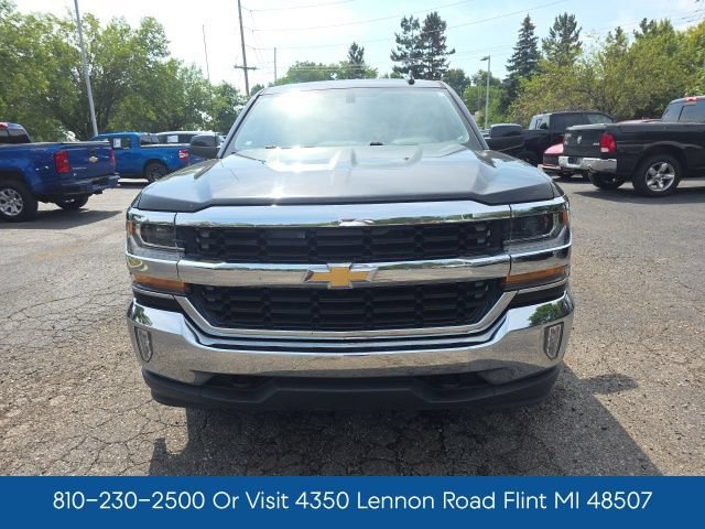 Used 2017 Chevrolet Silverado 1500 LT w/ All Star Edition AWD/4WD image 2