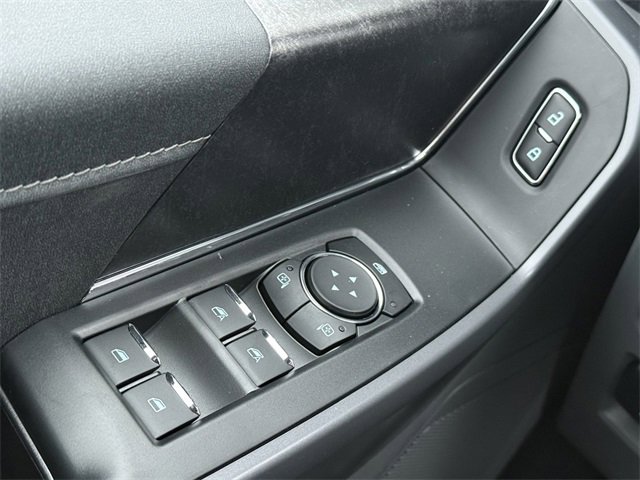 New 2025 Ford F150 Lightning XLT image 23