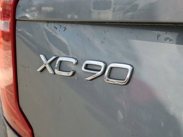 Used 2016 Volvo XC90 T6 Momentum w/ Momentum Plus Package image 6