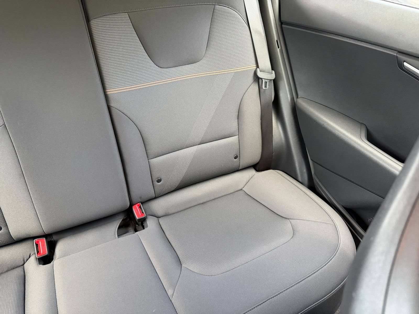 Used 2026 Kia Niro LX FWD image 35