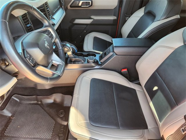 Used 2022 Ford Bronco Wildtrak image 13