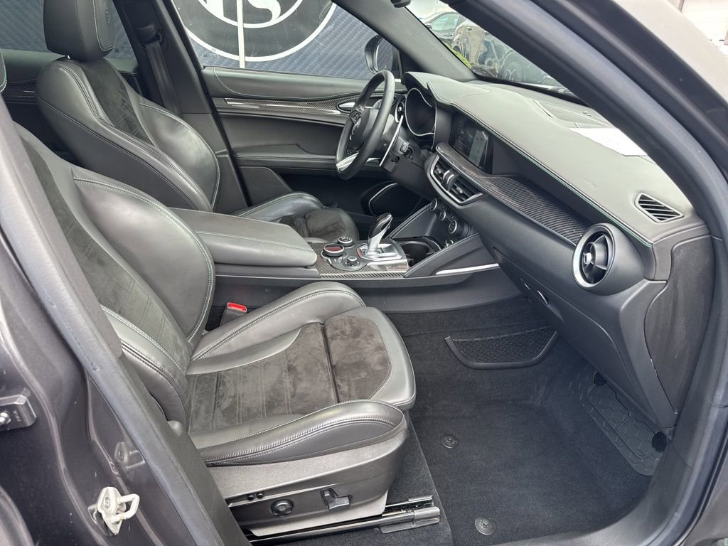 Used 2019 Alfa Romeo Stelvio Quadrifoglio w/ Driver Assist Dynamic Package image 66