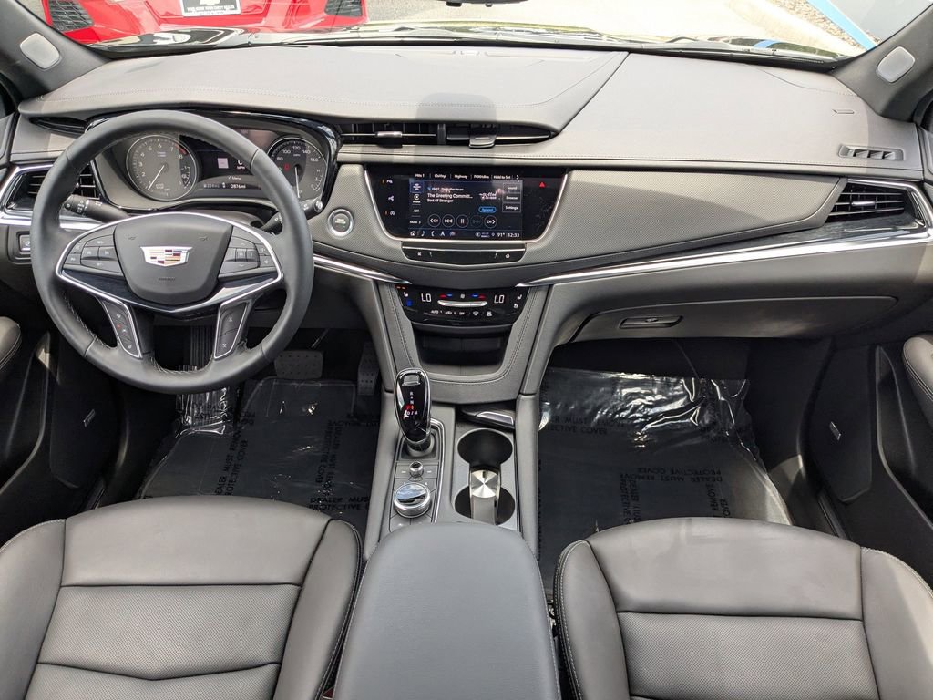 Used 2026 Cadillac XT5 Premium Luxury w/ Driver Assist Package FWD image 14