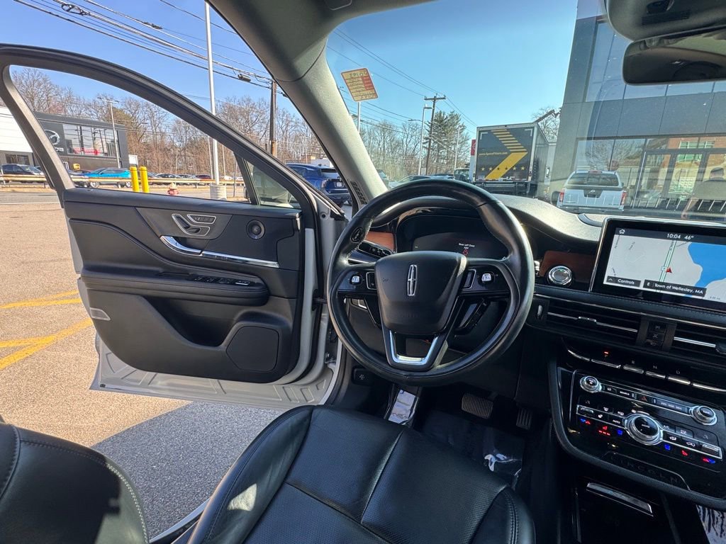 Used 2020 Lincoln Corsair Reserve w/ Equipment Group 201A image 32