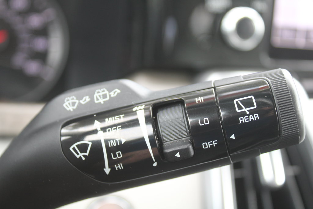 Certified 2023 Kia Sorento EX w/ Panoramic Sunroof Package FWD image 34