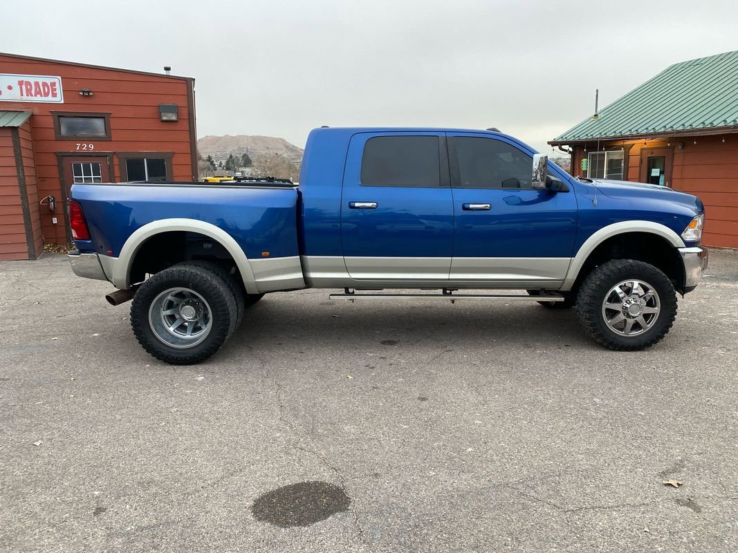 Used 2011 RAM 3500 Laramie w/ Cold Weather Group image 6
