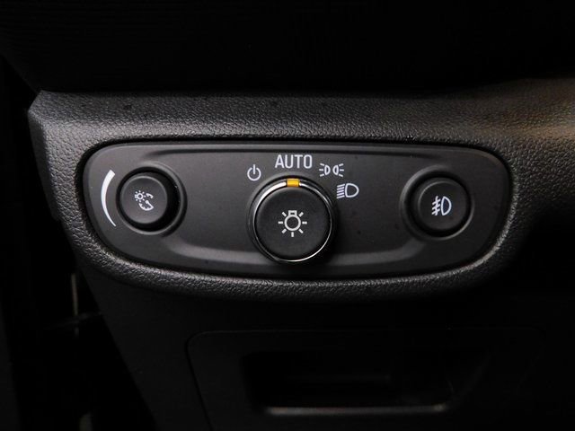 Used 2023 Chevrolet TrailBlazer RS w/ Convenience Package image 37