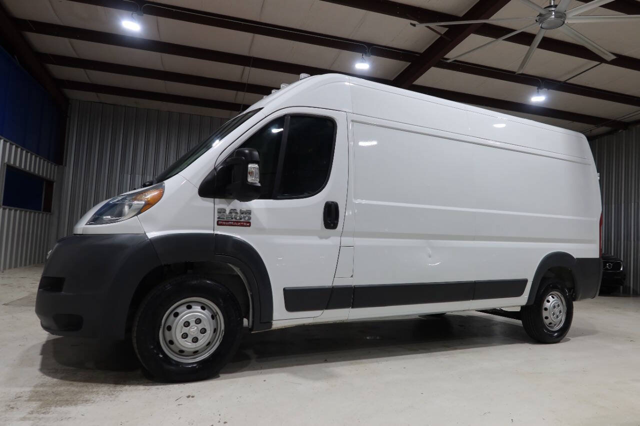 Used 2018 RAM ProMaster 2500 FWD image 1