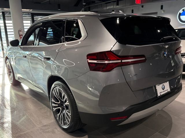 Certified 2025 BMW X3 xDrive30i w/ Premium Package image 6
