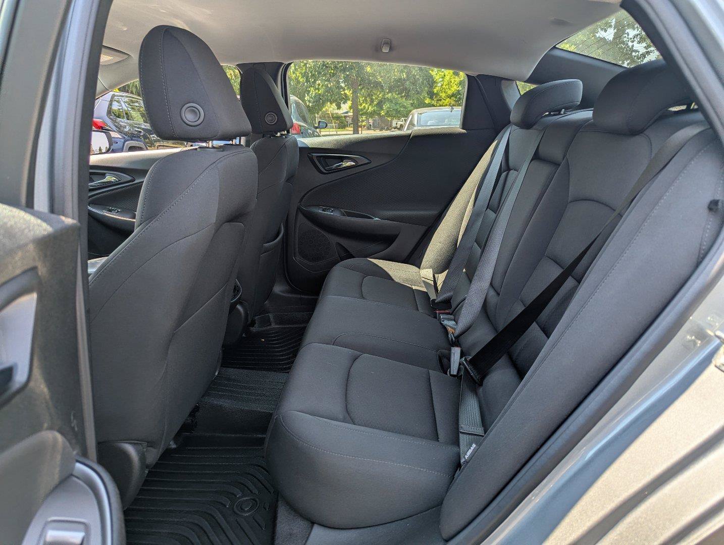 Used 2023 Chevrolet Malibu LT FWD image 28