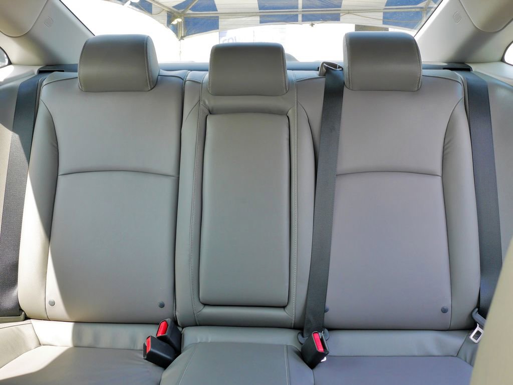 Used 2018 Honda Civic EX-L image 29