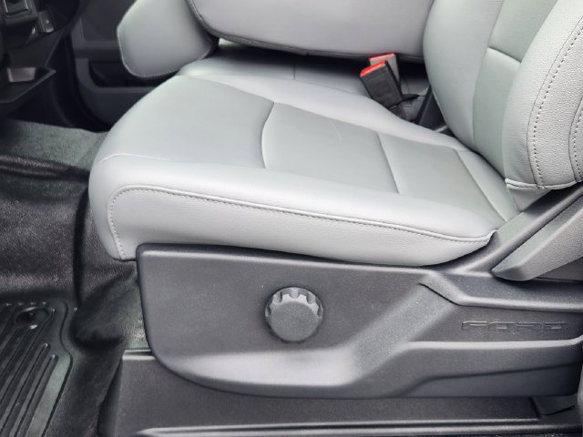 New 2027 Ford F250 XL RWD image 24