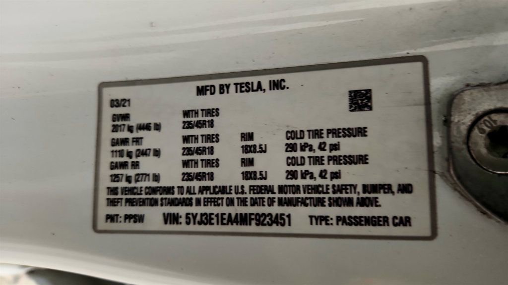 Used 2021 Tesla Model 3 Standard Range Plus RWD image 23