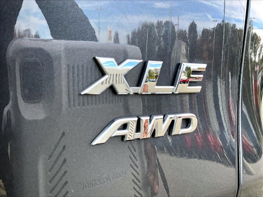 Used 2023 Toyota RAV4 XLE w/ Convenience Package AWD/4WD image 29