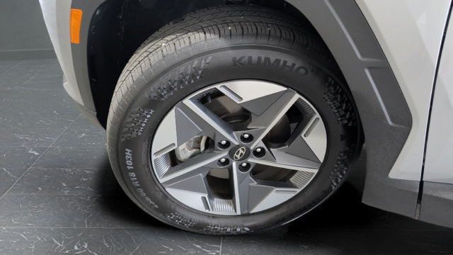 Used 2025 Hyundai Tucson SEL AWD/4WD image 30