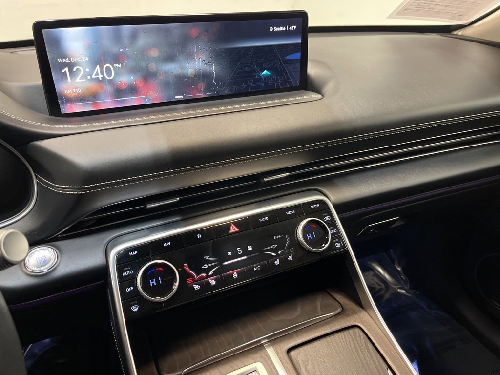 Used 2021 Genesis GV80 2.5T w/ Prestige Package 04 image 6