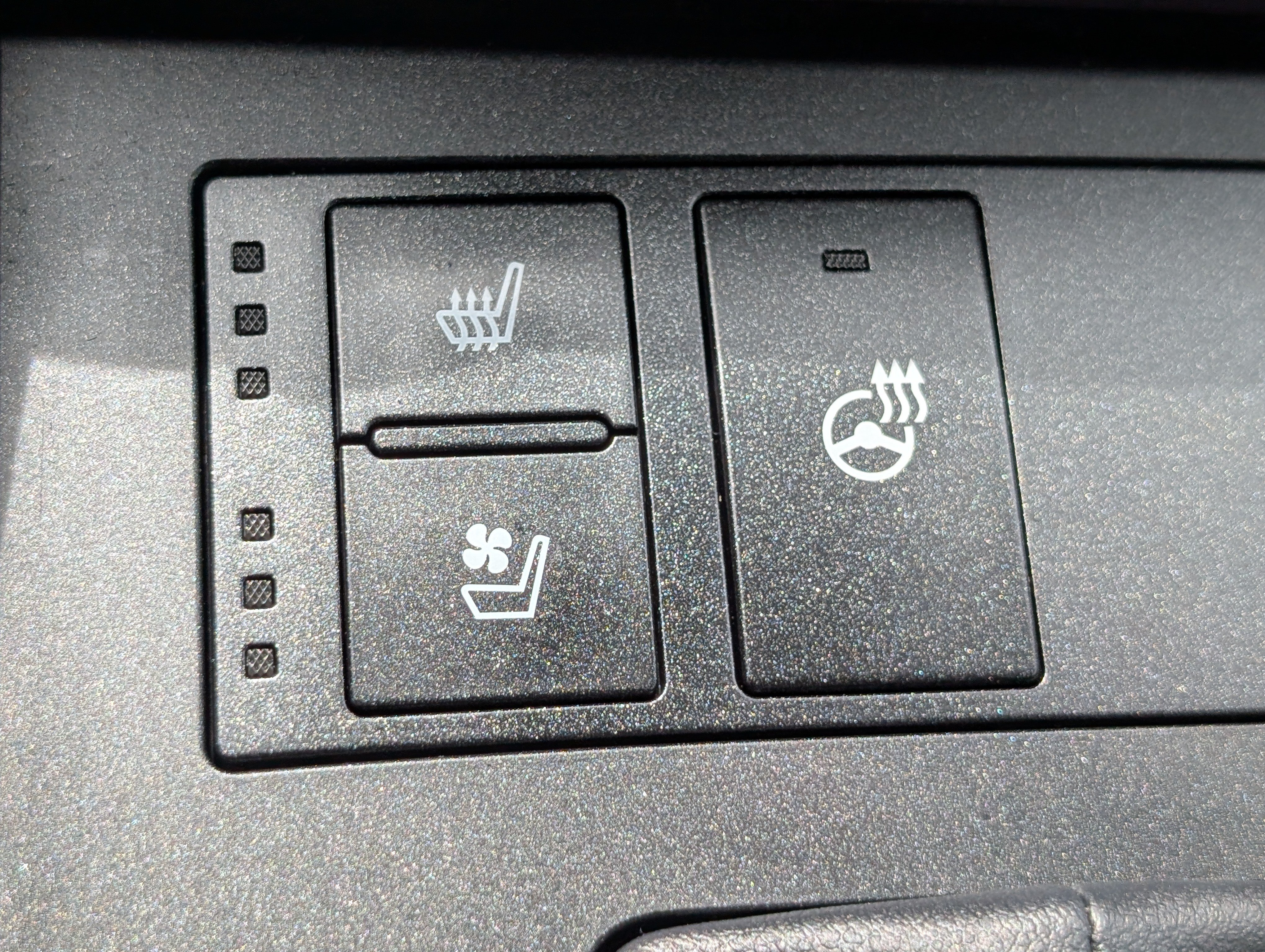 Used 2023 Lexus IS 350 F Sport w/ Memory Package AWD/4WD image 27