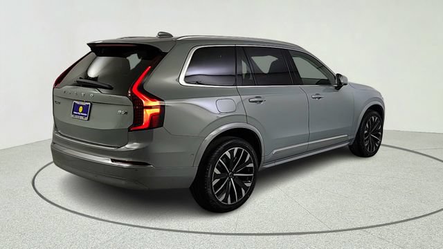 New 2026 Volvo XC90 B6 Plus w/ Protection Package Premier AWD/4WD image 7