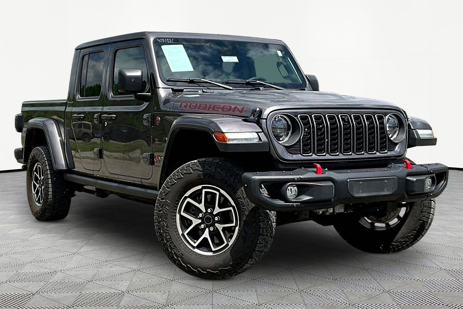 Used 2024 Jeep Gladiator Rubicon AWD/4WD image 3