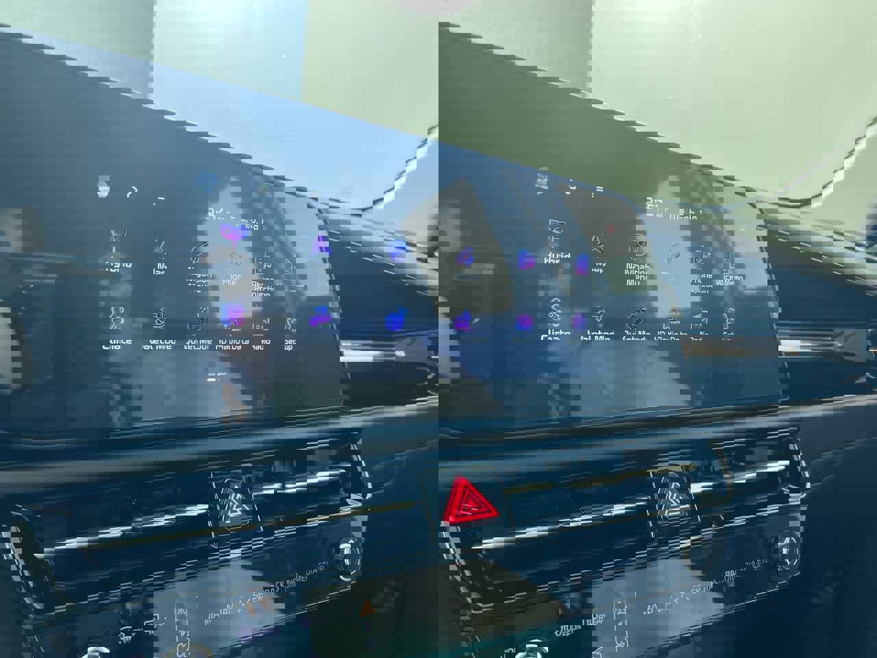 Certified 2023 Kia Niro EX image 27