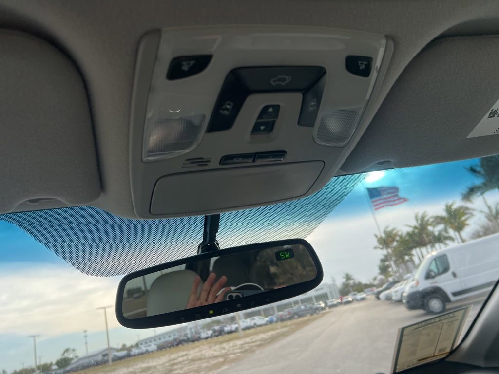 Used 2014 Toyota Sienna XLE image 54