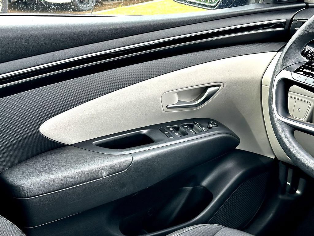 Used 2022 Hyundai Tucson SEL AWD/4WD image 29